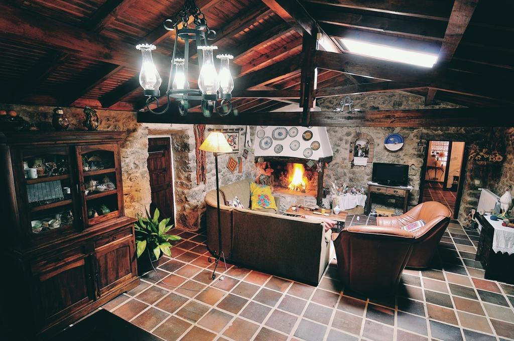 Вилла Casa Do Professor Casais dos Monizes Номер фото